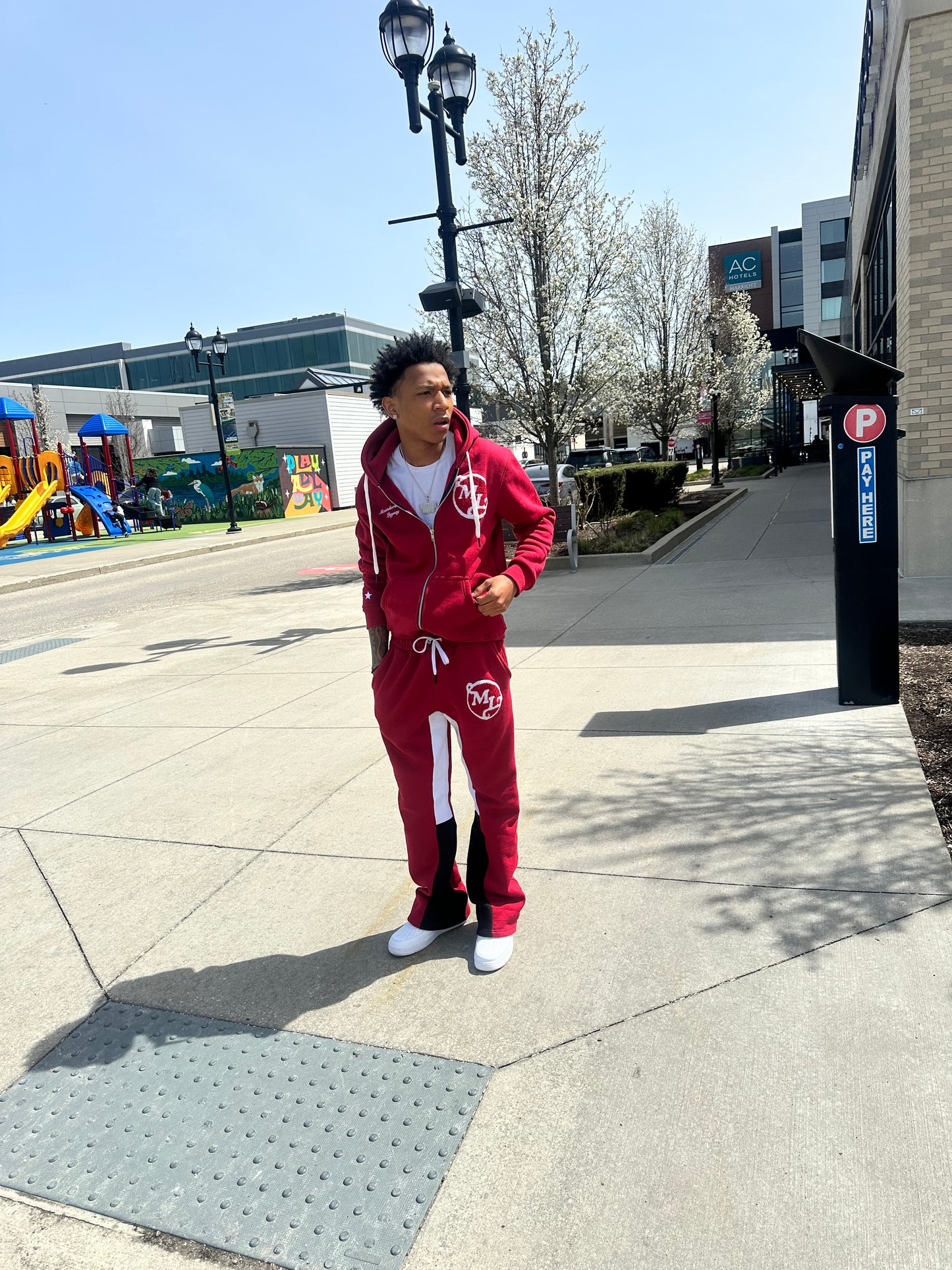 ML "Jam Red" Flare Set